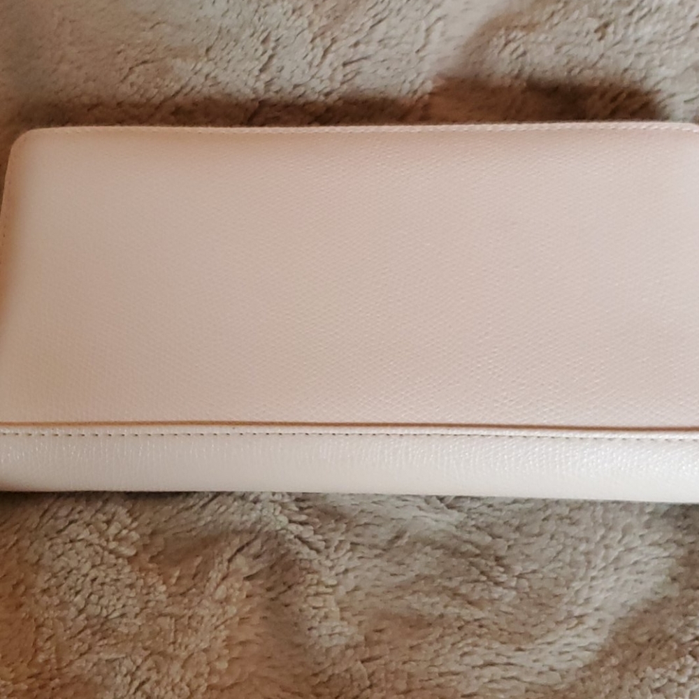 Guess wallet - Picture 3 of 7